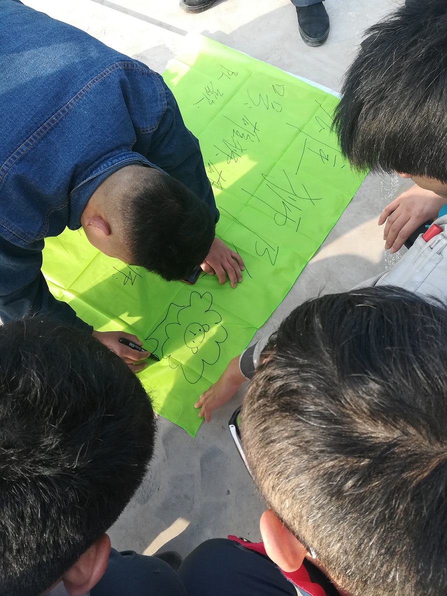 主銷后傾角有什么作用